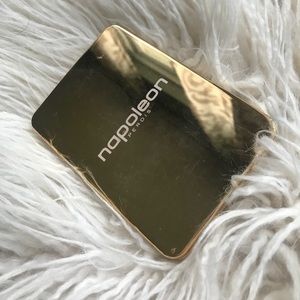 Napoleon Perdis powder foundation
